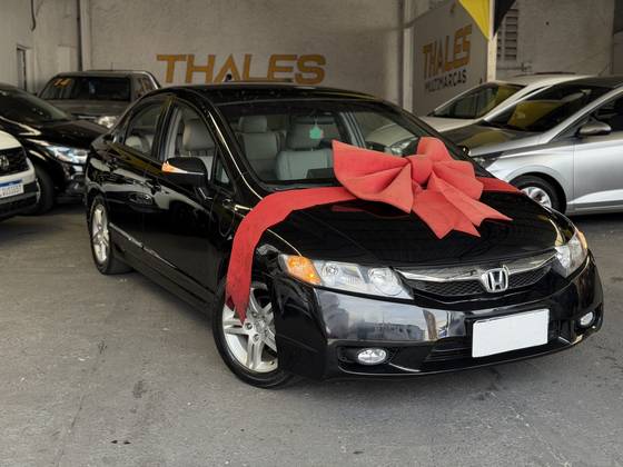 HONDA CIVIC 1.8 LXL 16V FLEX 4P MANUAL HONDA CIVIC 1.8 LXL 16V FLEX 4P MANUAL